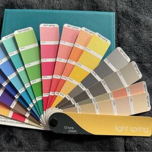 Light Spring Color Swatch Fan